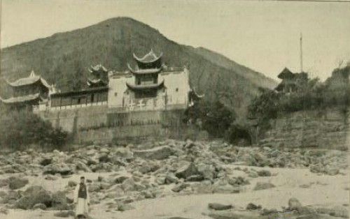 1898年的张飞庙